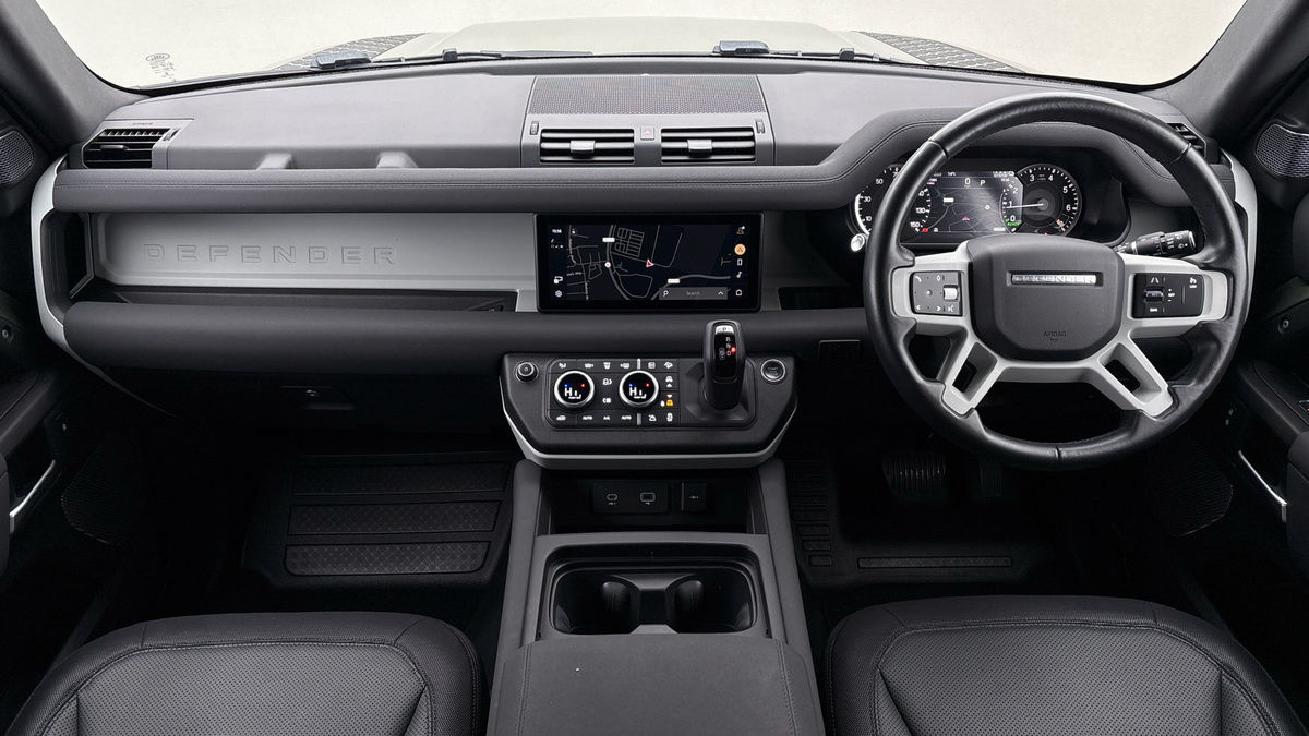 Used Land Rover Defender 2022 for sale - 77681552: Photo 12