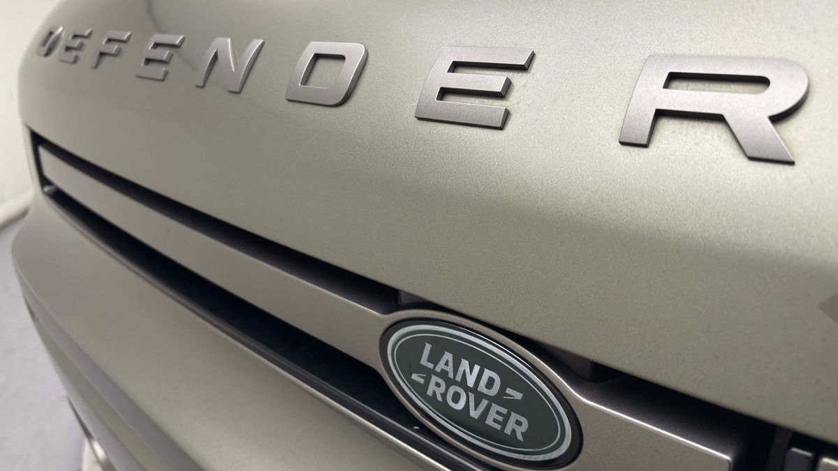 Used Land Rover Defender 2022 for sale - 77681552: Photo 24