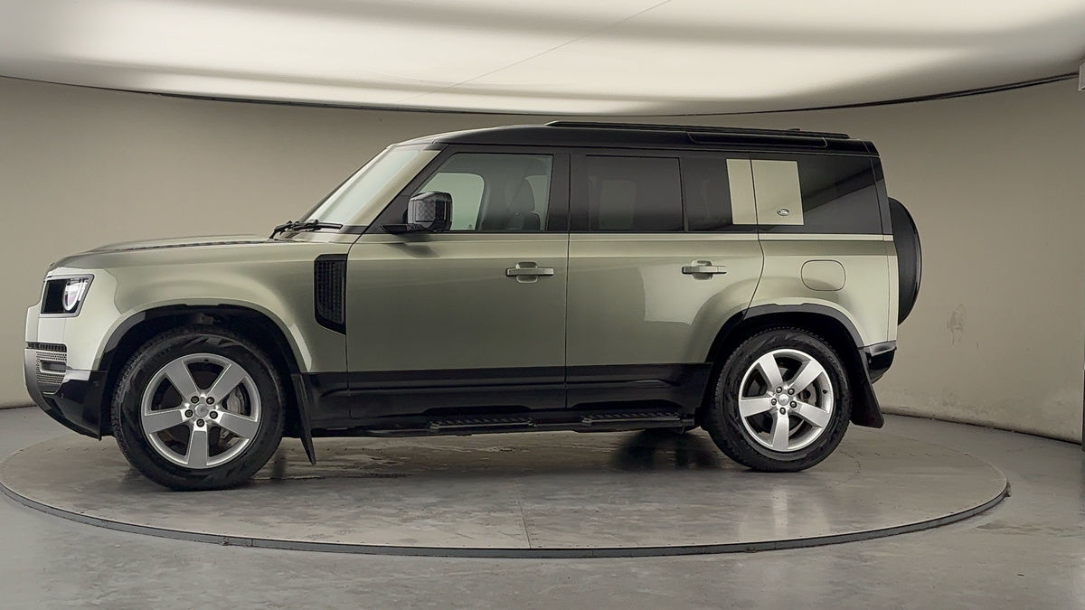 Used Land Rover Defender 2022 for sale - 77681552: Photo 28