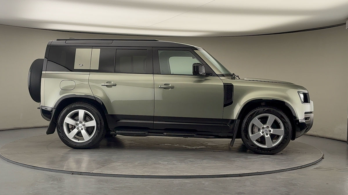 Used Land Rover Defender 2022 for sale - 77681552: Photo 36