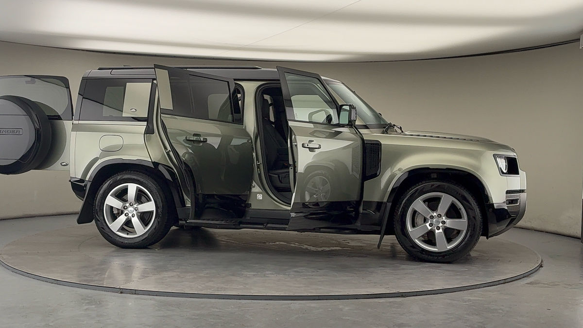 Used Land Rover Defender 2022 for sale - 77681552: Photo 55