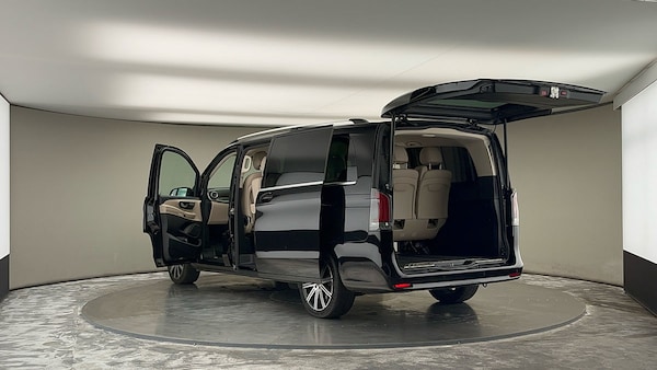 Used Mercedes-Benz V-Class 2024 for sale - 75778092: Photo 23