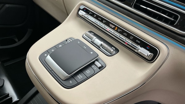 Used Mercedes-Benz V-Class 2024 for sale - 75778092: Photo 26