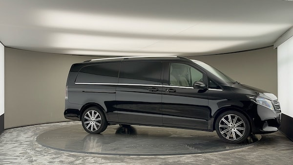 Used Mercedes-Benz V-Class 2024 for sale - 75778092: Photo 37
