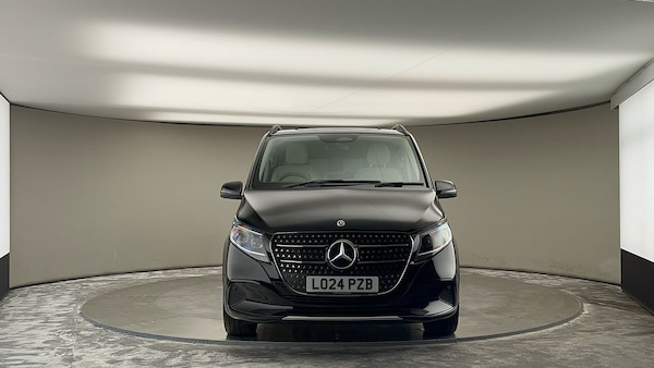 Used Mercedes-Benz V-Class 2024 for sale - 75778092: Photo 3