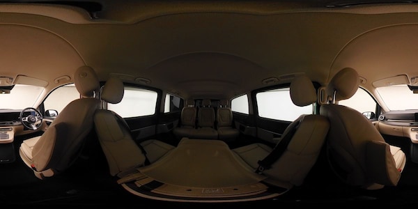 Used Mercedes-Benz V-Class 2024 for sale - 75778092: Photo 46