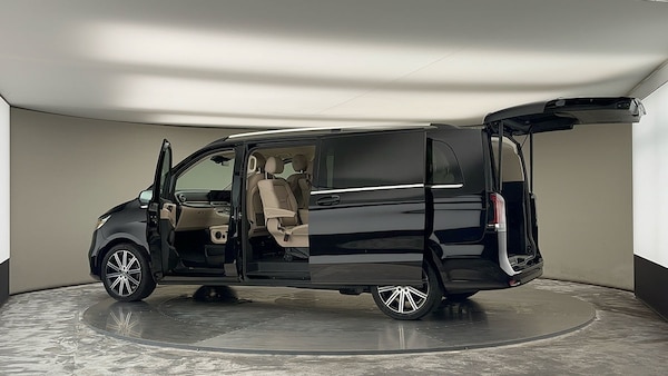 Used Mercedes-Benz V-Class 2024 for sale - 75778092: Photo 47
