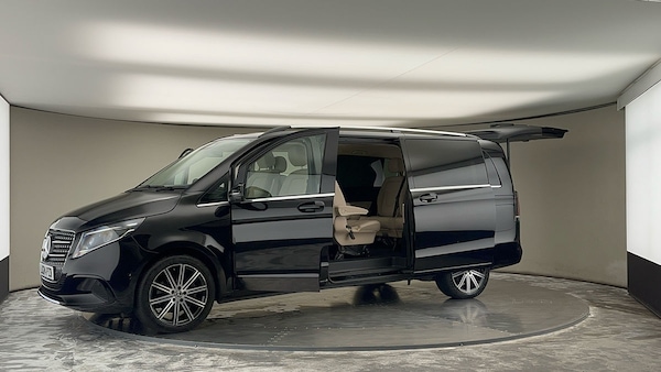 Used Mercedes-Benz V-Class 2024 for sale - 75778092: Photo 50