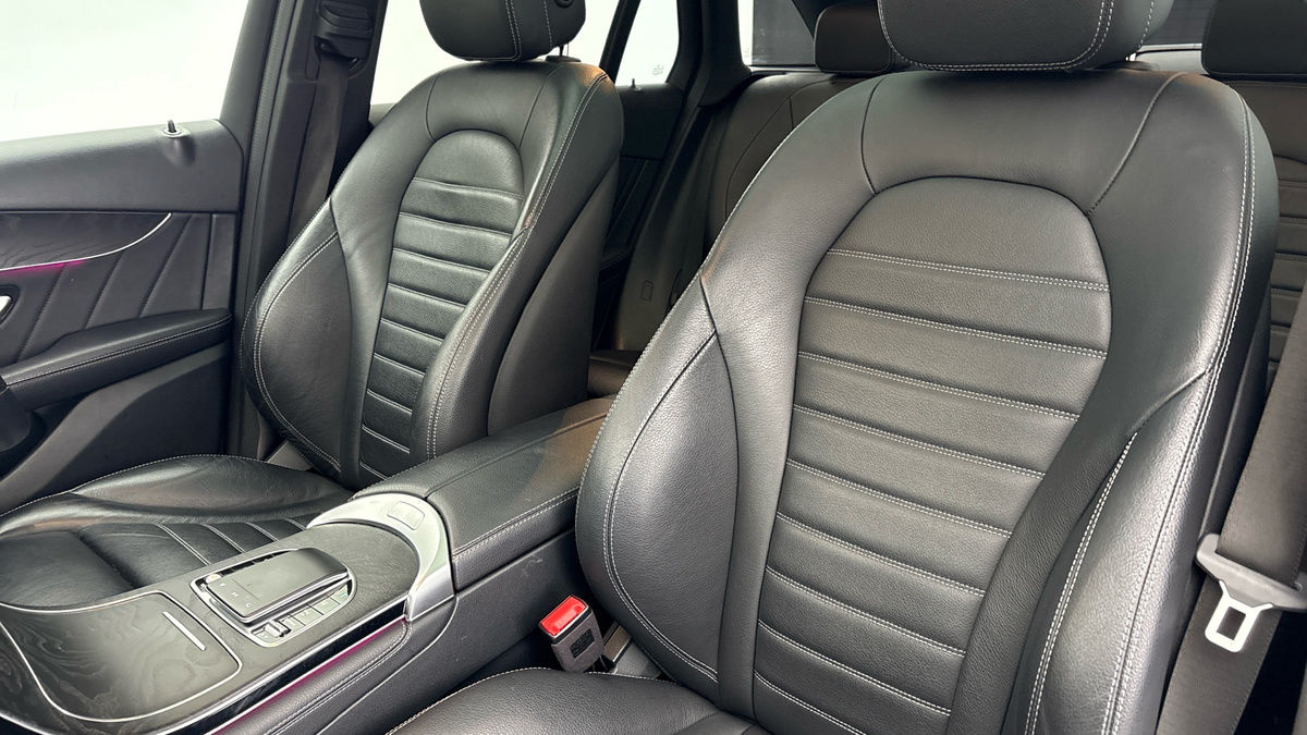 Used Mercedes-Benz GLC 2020 for sale - 77328902: Photo 13