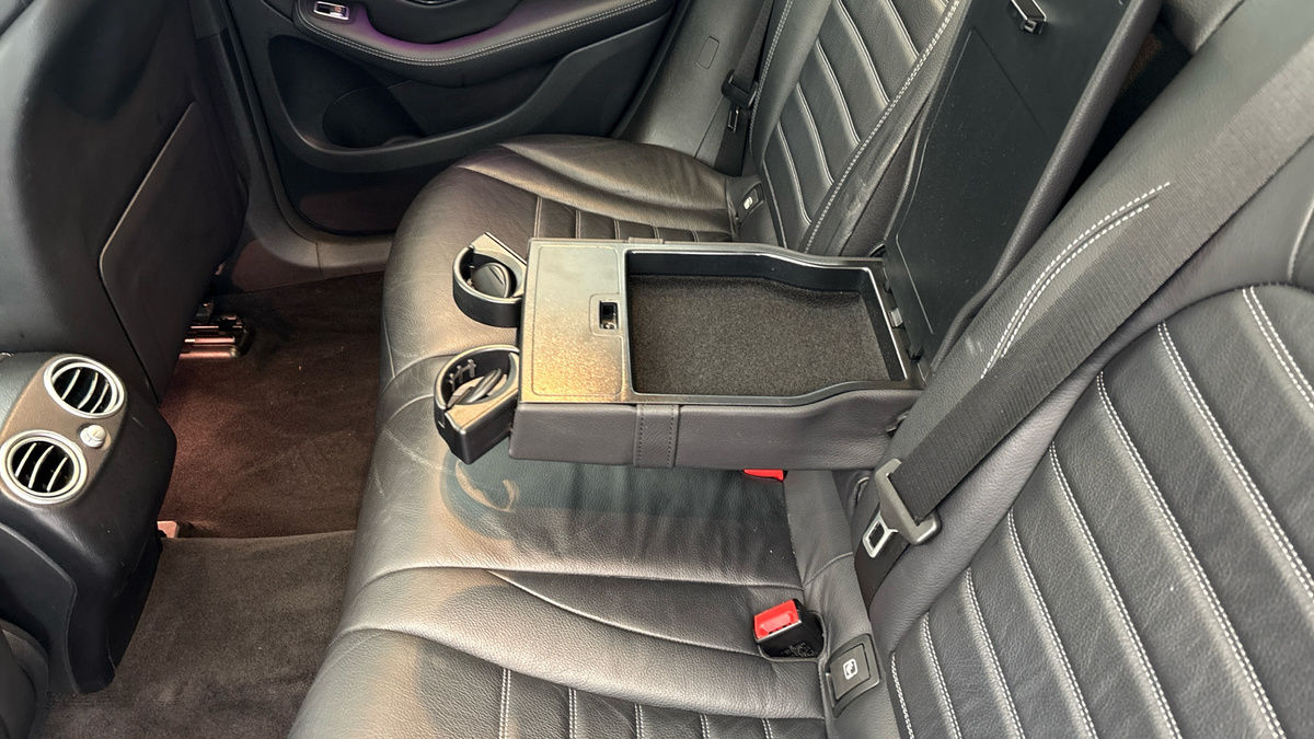 Used Mercedes-Benz GLC 2020 for sale - 77328902: Photo 17