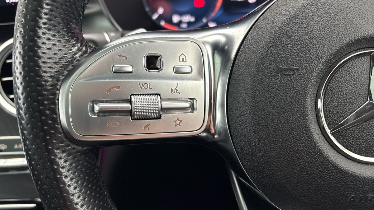 Used Mercedes-Benz GLC 2020 for sale - 77328902: Photo 25