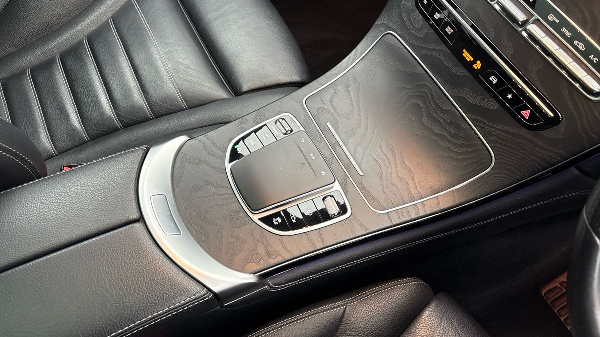 Used Mercedes-Benz GLC 2020 for sale - 77328902: Photo 35