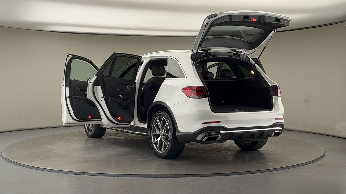 Used Mercedes-Benz GLC 2020 for sale - 77328902: Photo 45