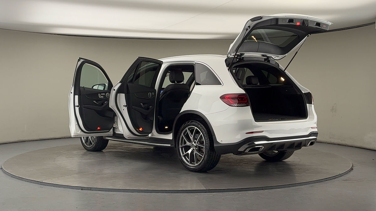 Used Mercedes-Benz GLC 2020 for sale - 77328902: Photo 84