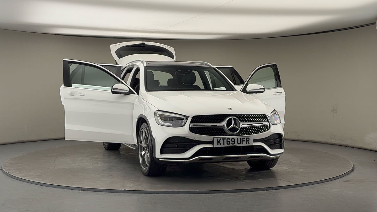 Used Mercedes-Benz GLC 2020 for sale - 77328902: Photo 99