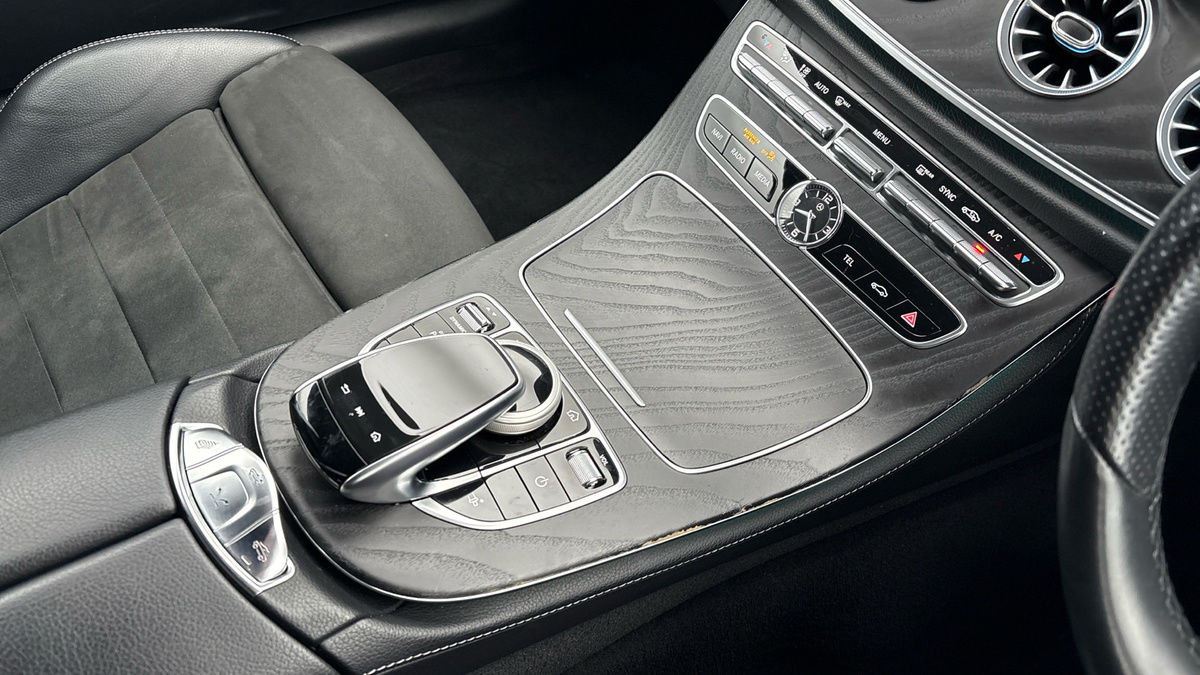 Used Mercedes-Benz E Class 2020 for sale - 77437972: Photo 18