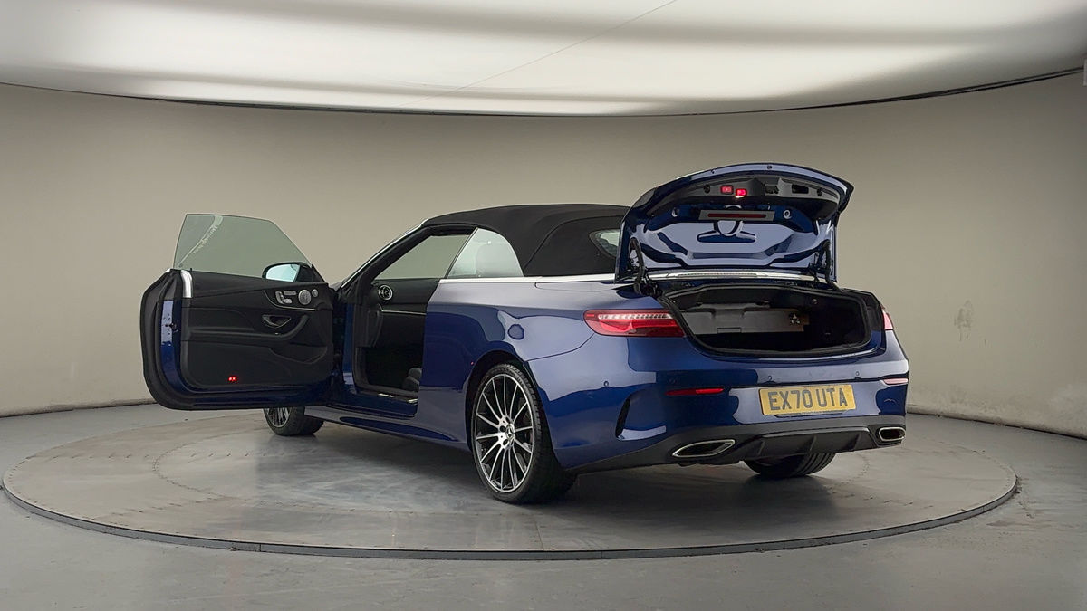 Used Mercedes-Benz E Class 2020 for sale - 77437972: Photo 23