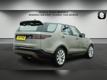 Used Land Rover Discovery 2021 for sale - 78402122: Photo