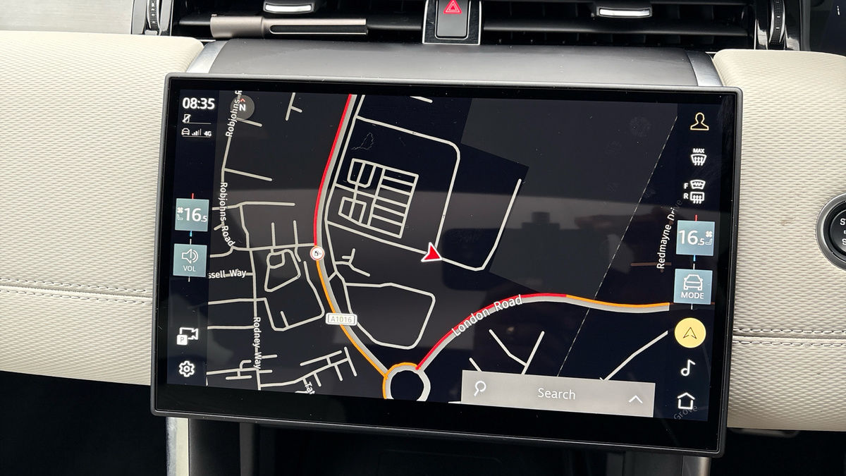 Used Land Rover Discovery Sport 2024 for sale - 76630368: Photo 17