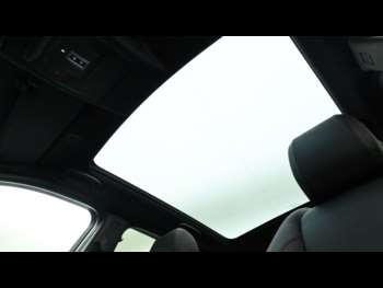 Used Land Rover Discovery Sport 2021 for sale - 74392124: Photo