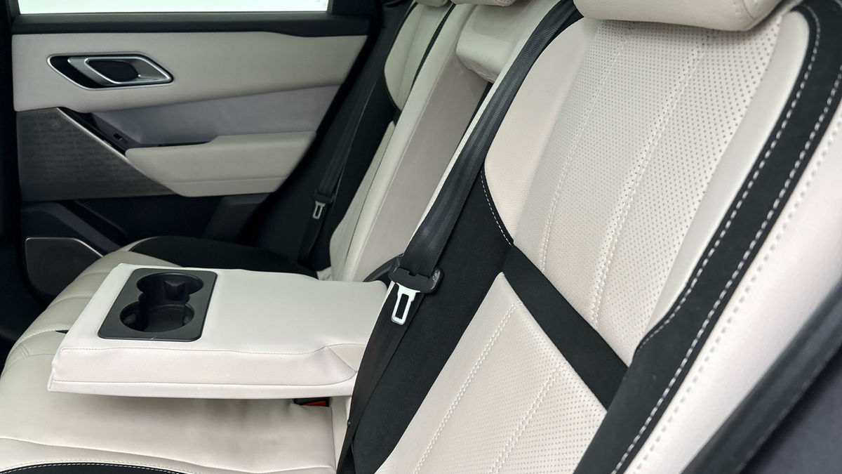 Used Land Rover Range Rover Velar 2023 for sale - 76712256: Photo 9