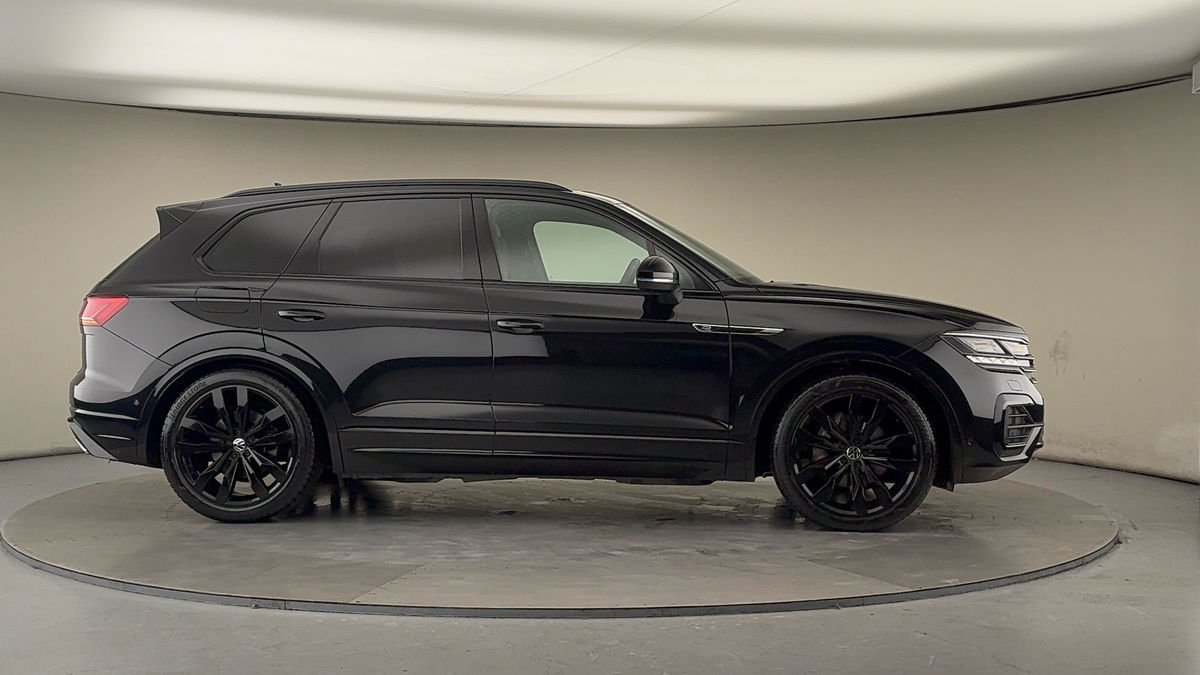 Used Volkswagen Touareg 2023 for sale - 76784690: Photo 36