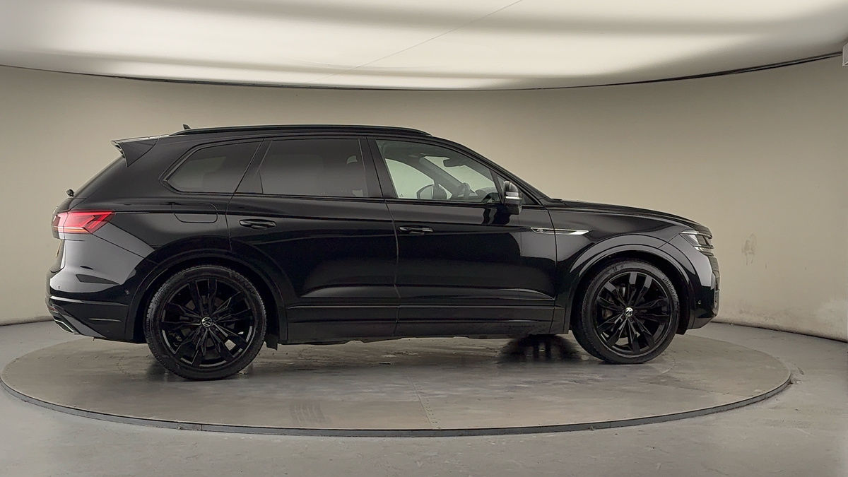 Used Volkswagen Touareg 2023 for sale - 76784690: Photo 37