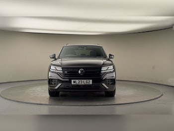 Used Volkswagen Touareg 2023 for sale - 76784690: Photo