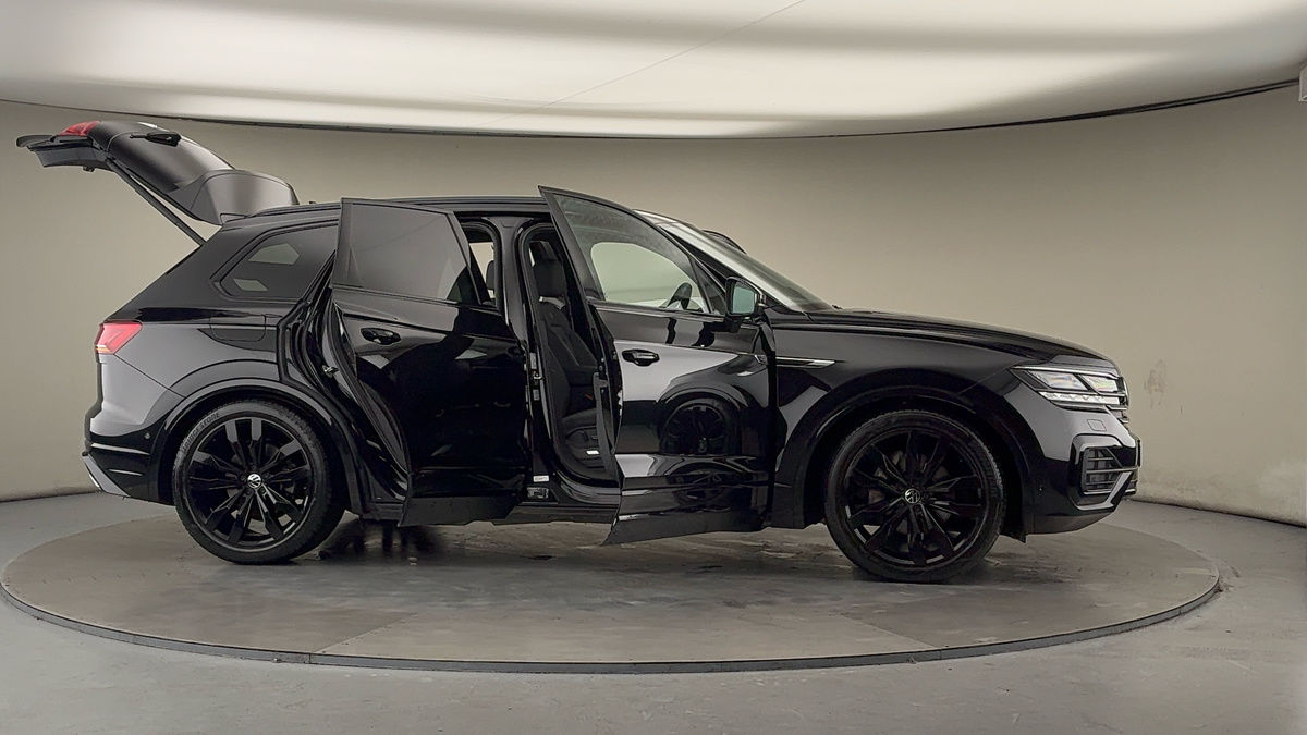 Used Volkswagen Touareg 2023 for sale - 76784690: Photo 55