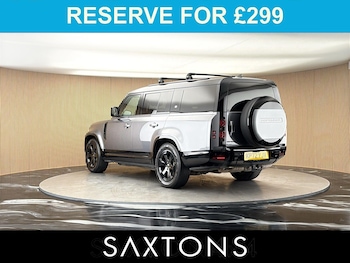 Used Land Rover Defender 130 2022 for sale - 79062209: Photo
