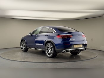 Used Mercedes-Benz GLC 2021 for sale - 76387103: Photo