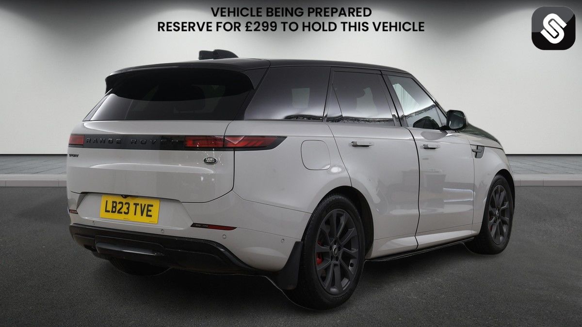 Used Land Rover Range Rover Sport 2023 for sale - 77953681: Photo 4