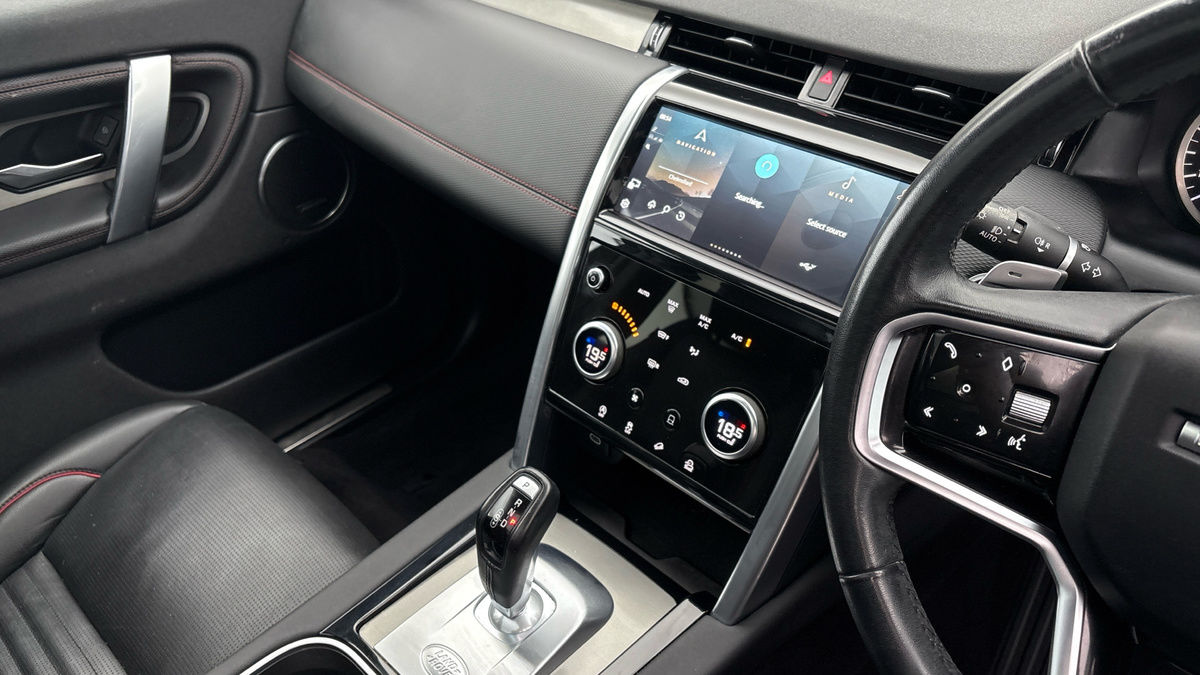 Used Land Rover Discovery Sport 2022 for sale - 76323901: Photo 18