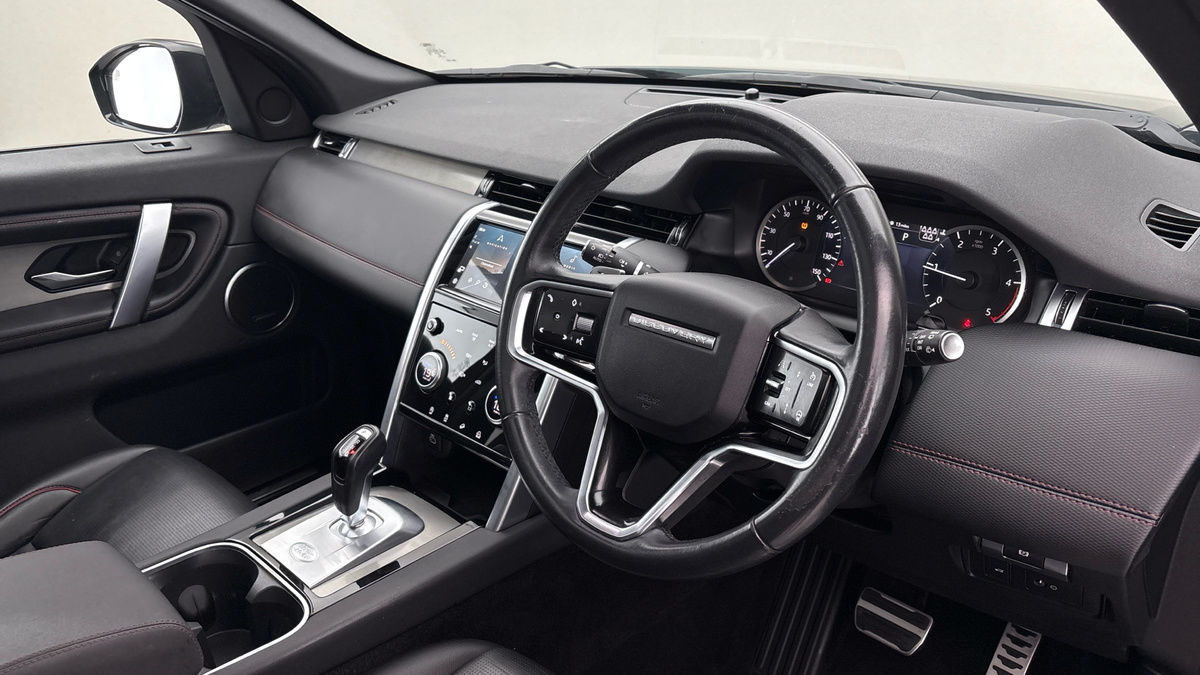 Used Land Rover Discovery Sport 2022 for sale - 76323901: Photo 5