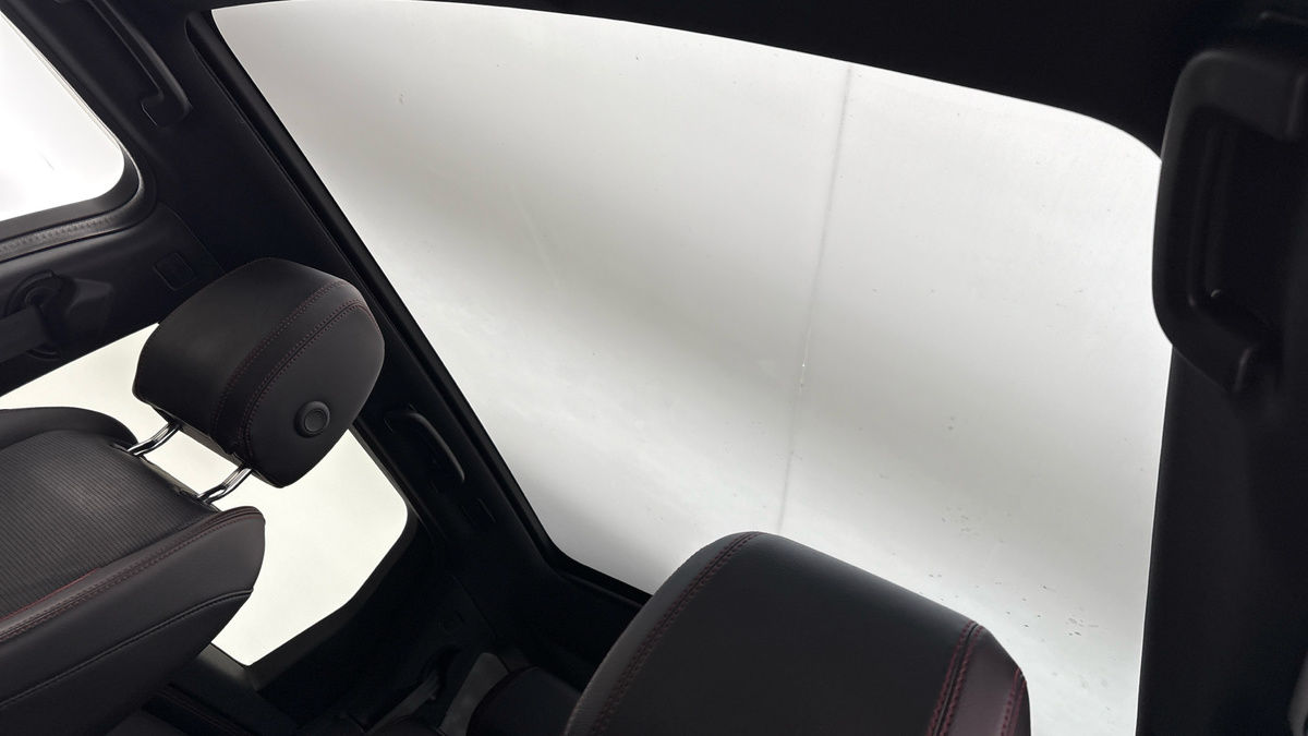 Used Land Rover Discovery Sport 2022 for sale - 76323901: Photo 6