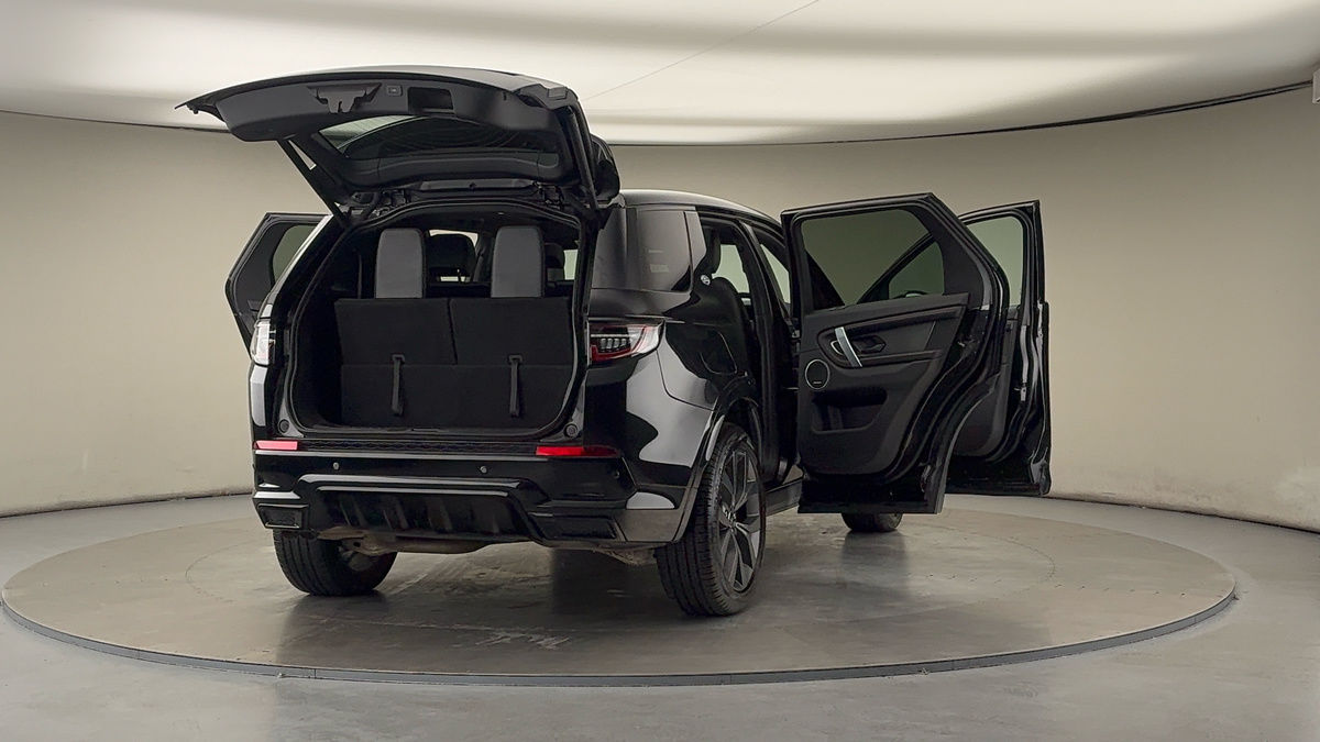 Used Land Rover Discovery Sport 2022 for sale - 76323901: Photo 60