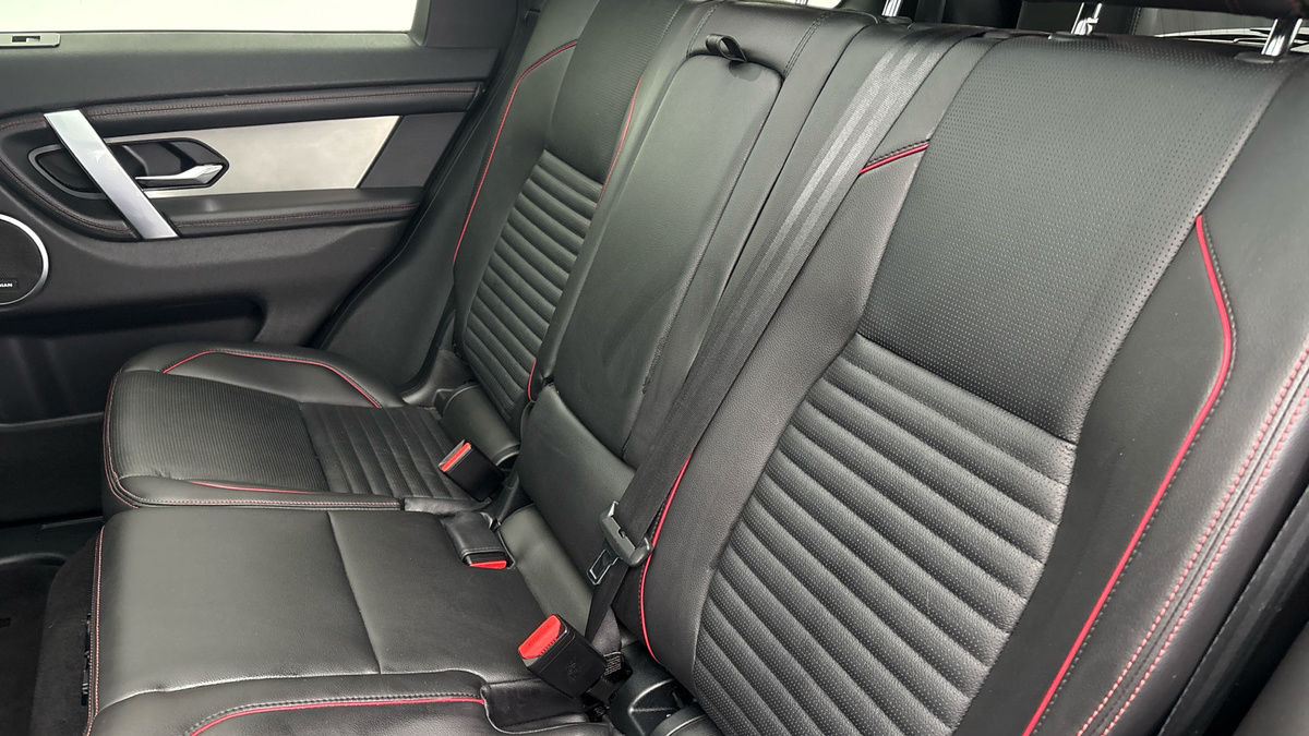 Used Land Rover Discovery Sport 2022 for sale - 76323901: Photo 8