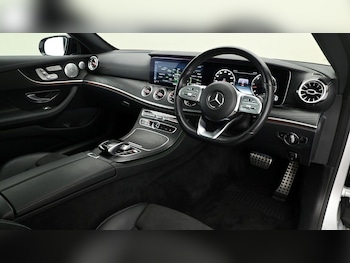 Used Mercedes-Benz E-Class 2020 for sale - 75643358: Photo