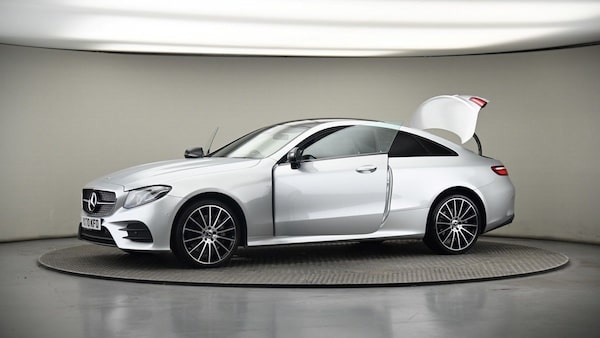 Used Mercedes-Benz E Class 2020 for sale - 75643358: Photo 49