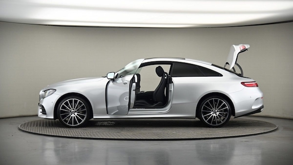 Used Mercedes-Benz E Class 2020 for sale - 75643358: Photo 51