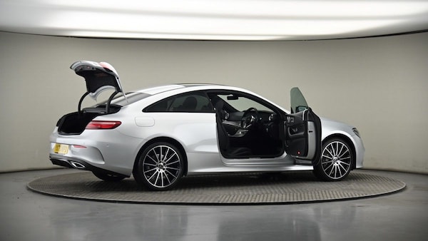 Used Mercedes-Benz E Class 2020 for sale - 75643358: Photo 57