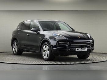 Used Porsche Cayenne 2020 for sale - 75222096: Photo