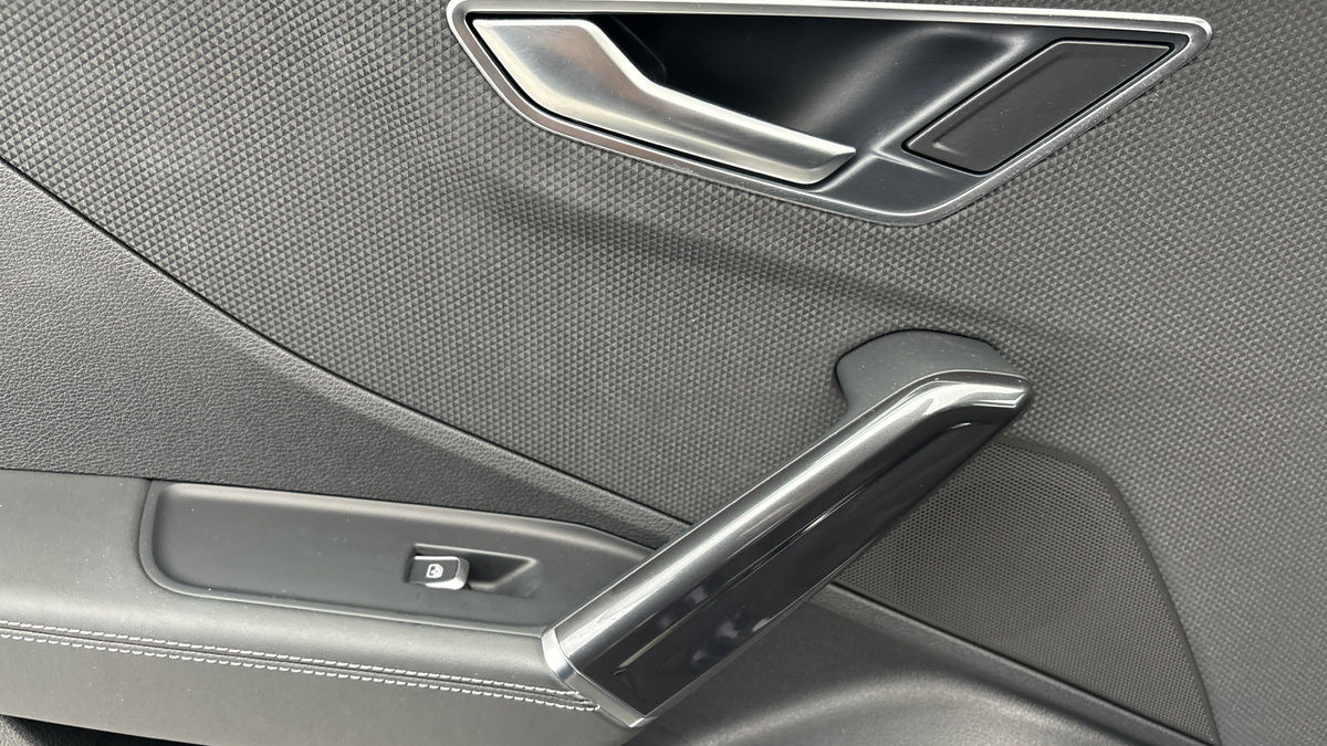 Used Audi SQ2 2024 for sale - 76863671: Photo 19