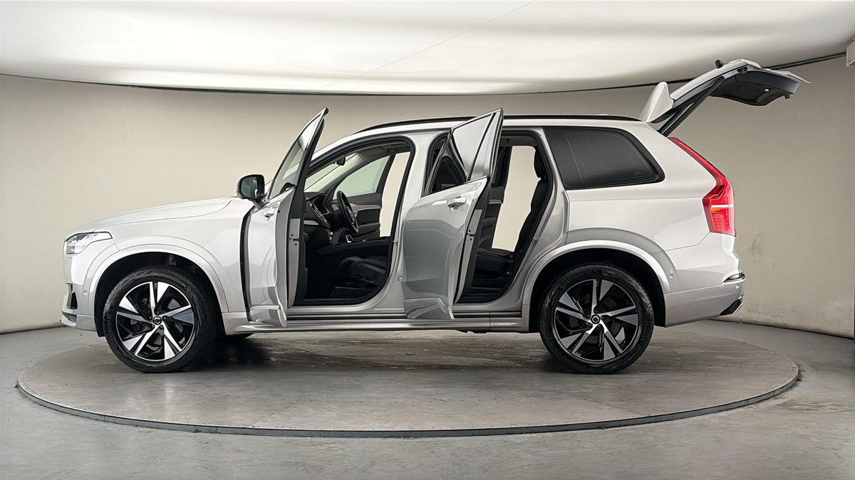 Used Volvo XC90 2023 for sale - 78168189: Photo 47