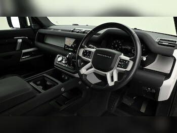 Used Land Rover Defender 110 2023 for sale - 75150228: Photo