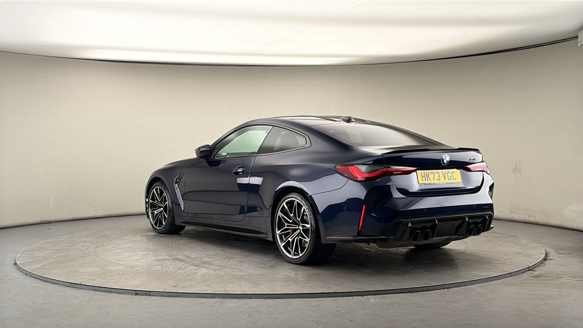 Used BMW M4 2023 for sale - 78031342: Photo 2