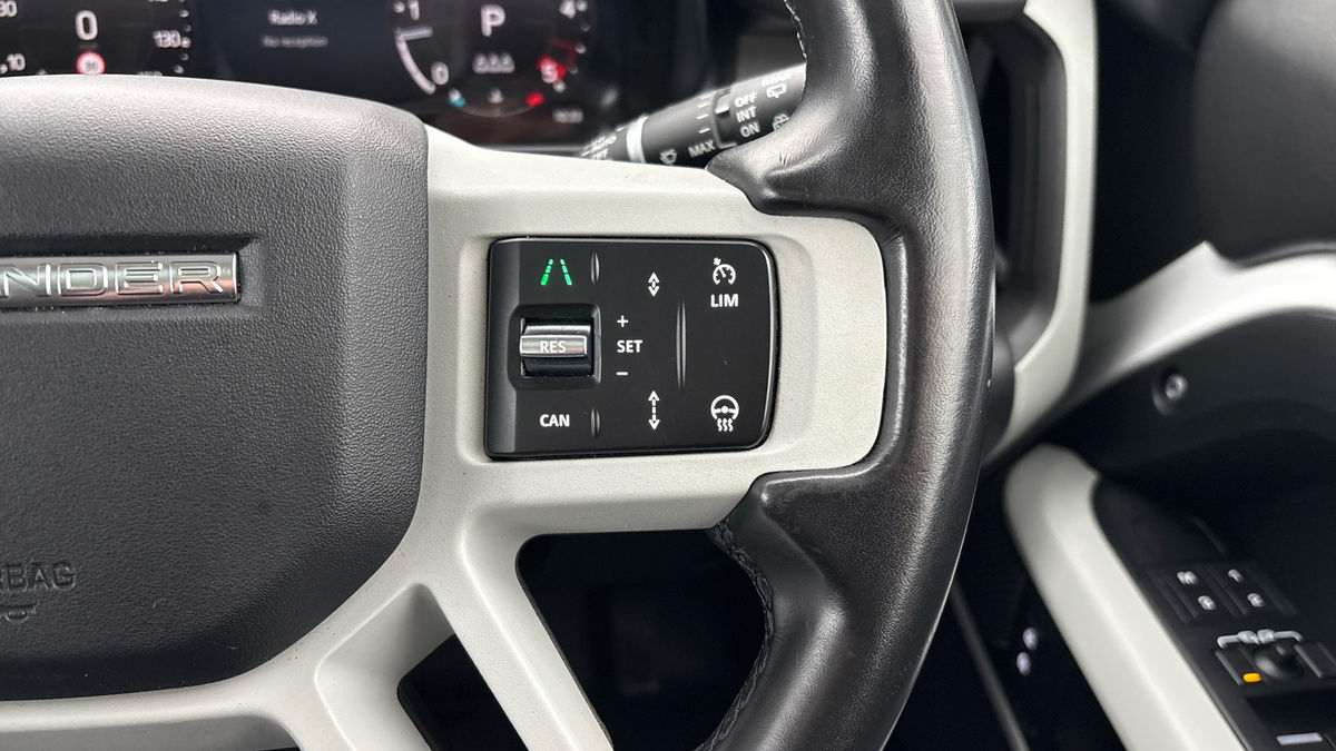 Used Land Rover Defender 90 2024 for sale - 77370432: Photo 14