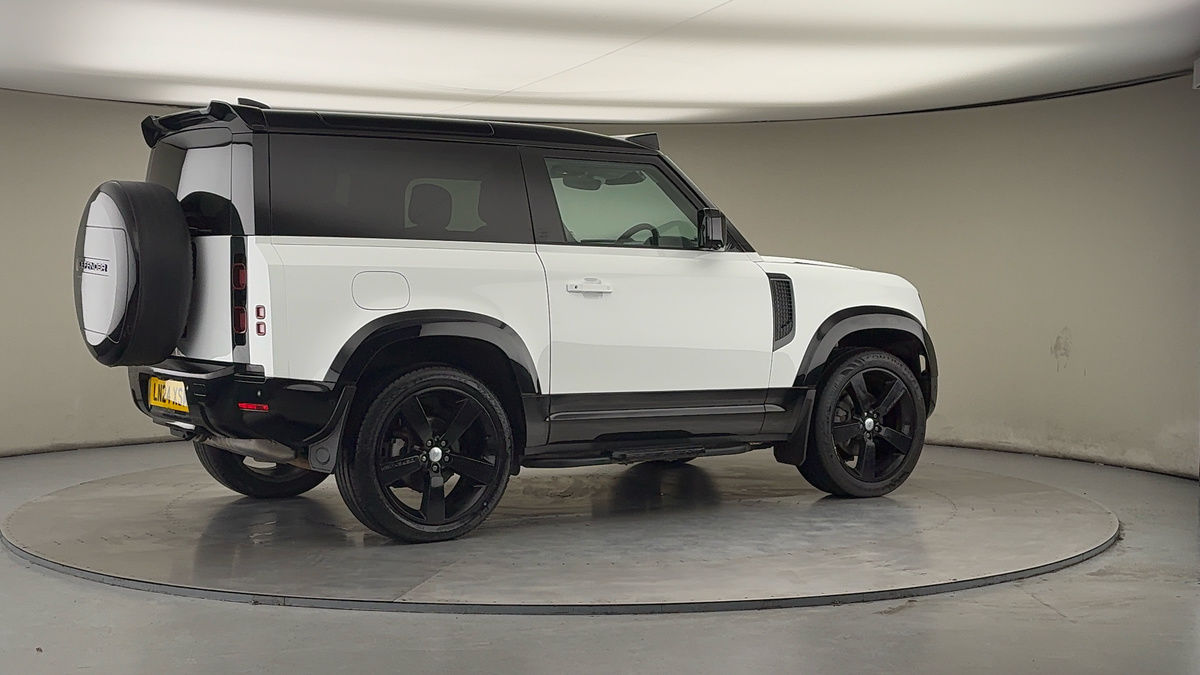 Used Land Rover Defender 90 2024 for sale - 77370432: Photo 39