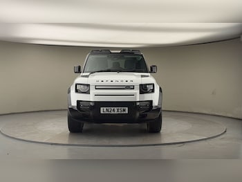 Used Land Rover Defender 90 2023 for sale - 77370432: Photo