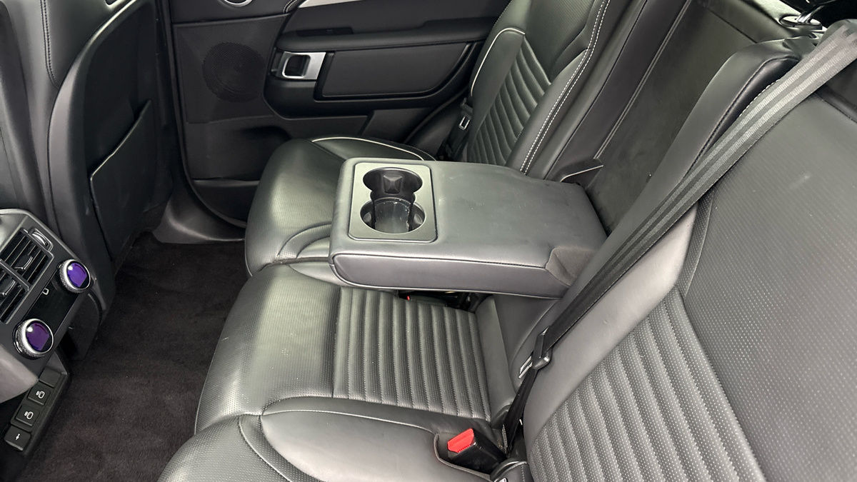 Used Land Rover Discovery 2022 for sale - 77655940: Photo 9